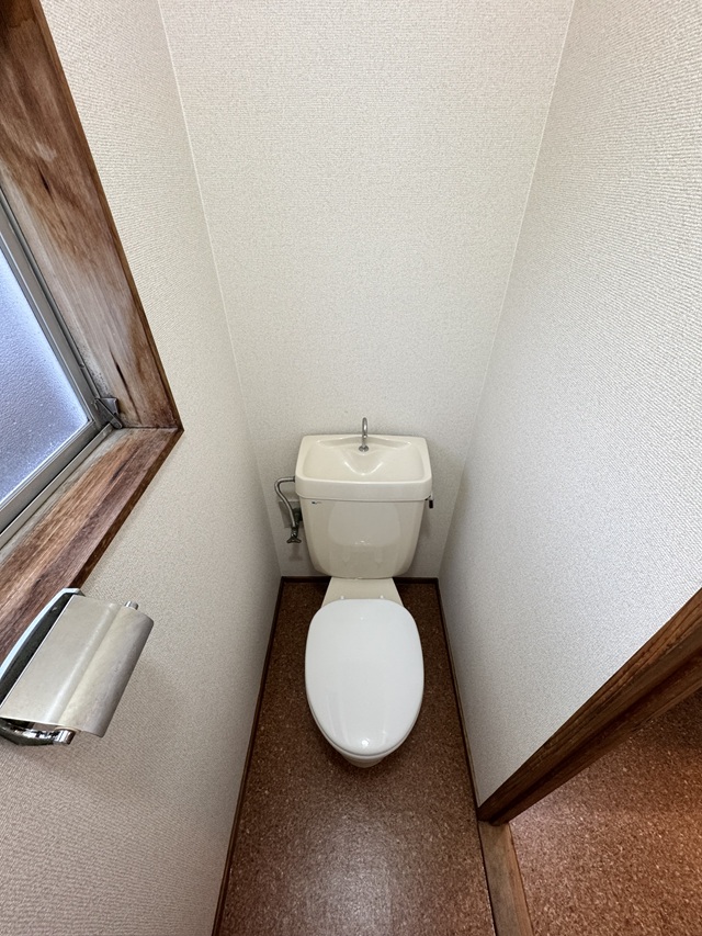 ハピネス千代11の2階トイレ