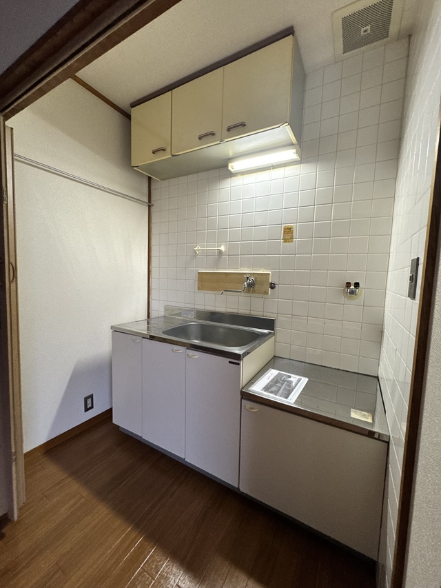 ハピネス千代11の1階キッチン