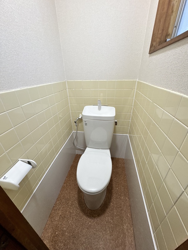 ハピネス千代11の1階トイレ